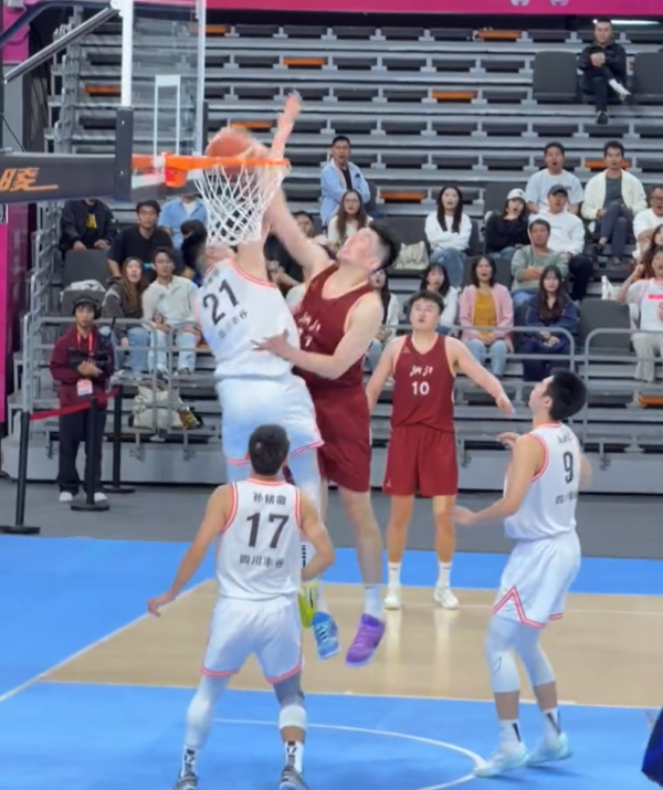 配资头条 无缘全运会决赛！浙江中锋迫于无奈，星夜赶回西班牙！